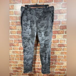 Torrid weekend straight cargo pant Gray Camouflage